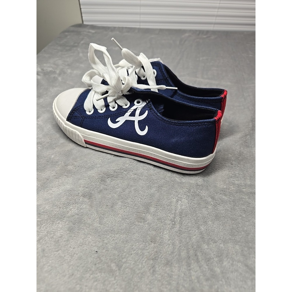 MLB Atlanta Braves FOCO Low Top Canvas Sneakers Youth Size 1-2 New No Box